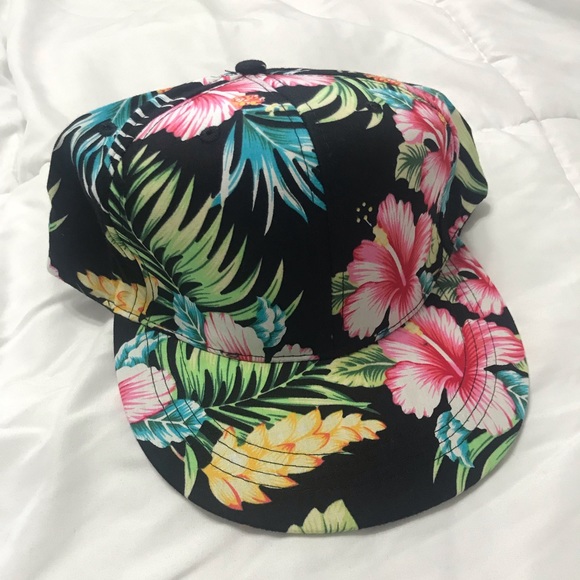 Malibu Other - Hawaiian Floral Trucker Snapback Hat Cap Unisex